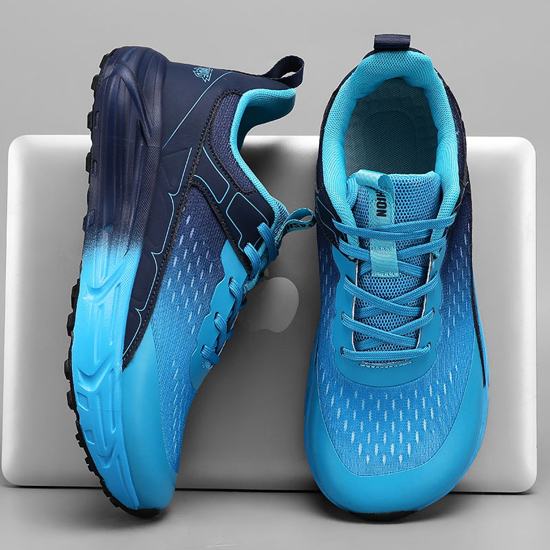 Sneaker Box - Zapatillas de deporte con punta ancha