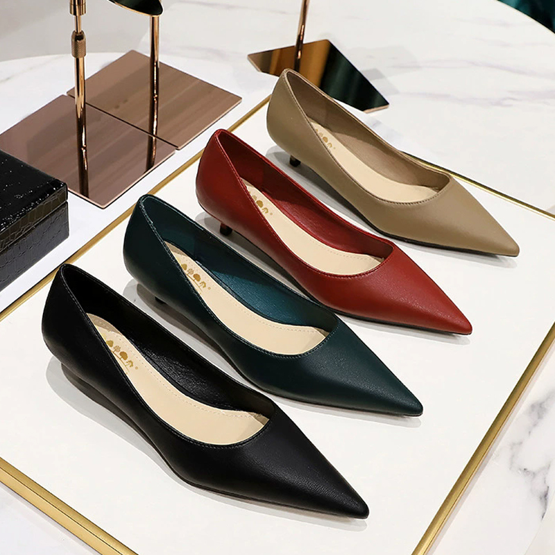 Zapatos de tacón medio con pun - Shoe Tree reseña y precio